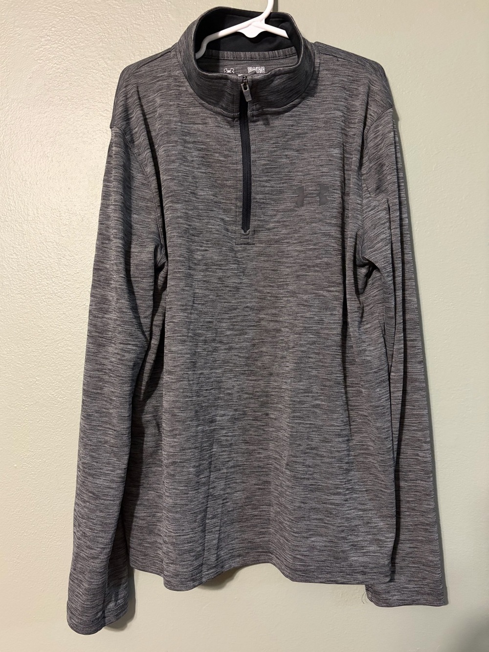Youth Large Loose Under Armour heatgear 3/4 Zip Pullover